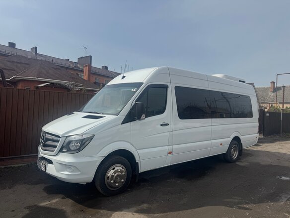 2014 Mercedes-Benz Sprinter, белый, 3800000 рублей - вид 1