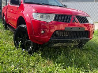 2008 Mitsubishi L200 IV, красный, 1200000 рублей, вид 1