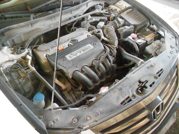 2012 Honda Accord VIII Рестайлинг, белый, 2000000 рублей - вид 20