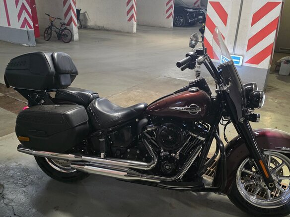 2018 Harley-Davidson Heritage, красный, 1300000 рублей - вид 12