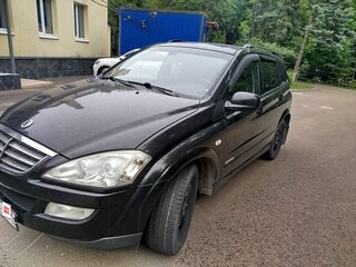 2008 SsangYong Kyron 5-speed I Рестайлинг, чёрный, 850000 рублей, вид 1