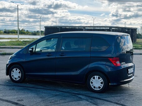 2011 Honda Freed I, синий, 910000 рублей, вид 4