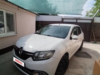 2017 Renault Logan II, белый, 655000 рублей, вид 1