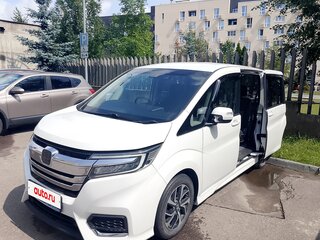2021 Honda Stepwgn Spada V Рестайлинг, белый, 2610000 рублей, вид 2