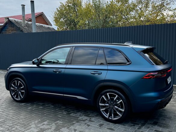 2023 Geely Monjaro I, синий, 3150000 рублей - вид 3