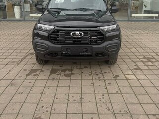 2026 Lada (ВАЗ) Niva Travel I Рестайлинг, чёрный, 1603000 рублей, вид 3