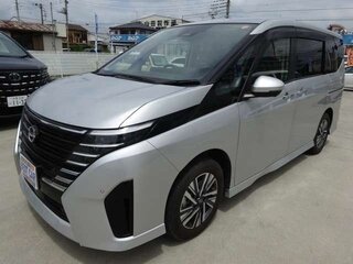 2023 Nissan Serena VI (C28), серебристый, 2100000 рублей, вид 2