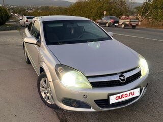 2008 Opel Astra GTC H Рестайлинг, серебристый, 520000 рублей, вид 3