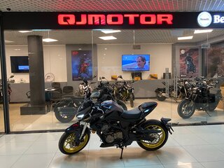 QJMotor SRK 400