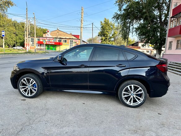 2015 BMW X6 50i II (F16), чёрный, 2100000 рублей - вид 5