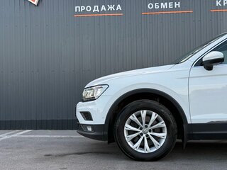 2017 Volkswagen Tiguan II, белый, 2116000 рублей, вид 5