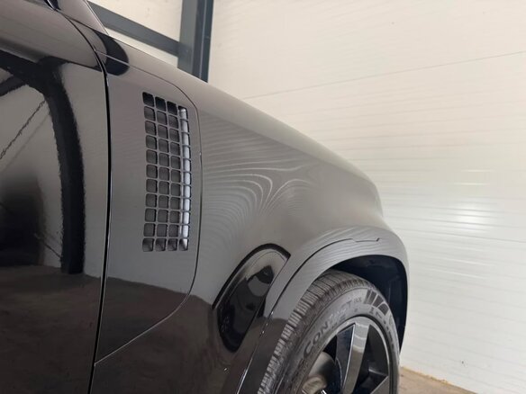 2026 Land Rover Defender 110 II, чёрный - вид 8