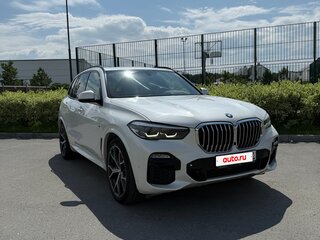 2019 BMW X5 30d IV (G05/G18), белый, 5950000 рублей, вид 3