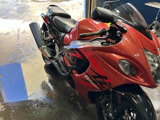 2007 Suzuki GSX 1300 R Hayabusa, красный, 700000 рублей, вид 3