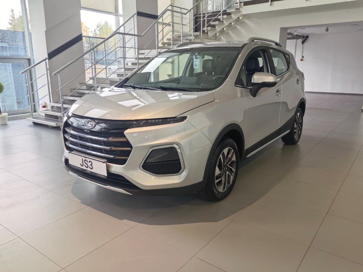 Открыть фотографии: JAC JS3