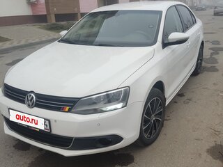 2012 Volkswagen Jetta VI, белый, 1050000 рублей, вид 1