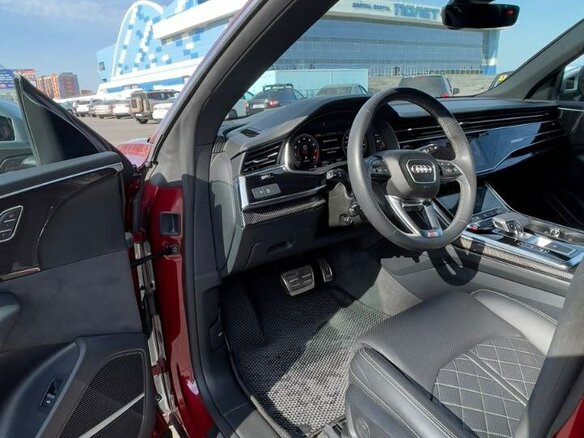 2020 Audi SQ8 I (4M), пурпурный, 11700000 рублей - вид 8