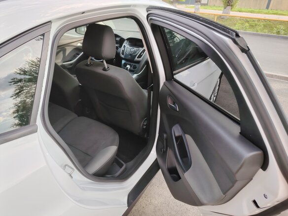 2013 Ford Focus III, белый, 800000 рублей - вид 22