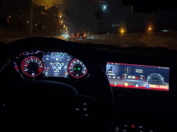 2019 Dodge Challenger III Рестайлинг 2, зелёный, 5000000 рублей - вид 24