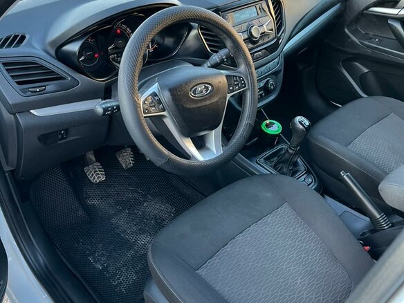 2017 Lada (ВАЗ) Vesta SW I, белый, 800000 рублей - вид 17