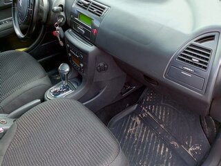 2010 Citroen C4 I Рестайлинг, красный, 400000 рублей, вид 5