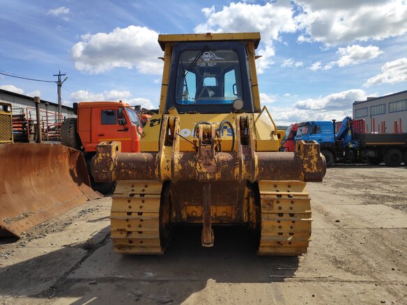 2008 Komatsu D65, жёлтый - вид 3
