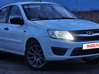 2014 Lada (ВАЗ) Granta I, белый, 395000 рублей, вид 3