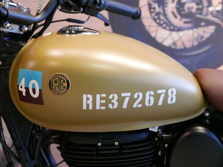2024 Royal Enfield Classic 350, бежевый, 493000 рублей, вид 5