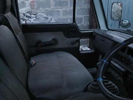1989 Nissan Atlas, белый, 690000 рублей, вид 2