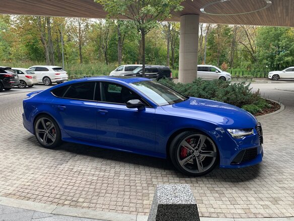 2015 Audi RS 7 I (4G) Рестайлинг, синий - вид 11