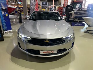 2018 Chevrolet Camaro 8-speed VI Рестайлинг, серебристый, 2050000 рублей, вид 5