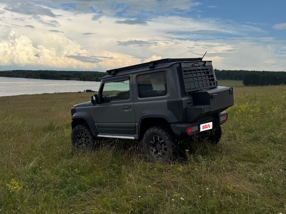 2019 Suzuki Jimny Sierra IV, серый, 2400000 рублей - вид 21