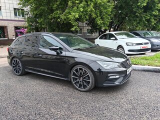 2019 SEAT Leon Cupra 300 7-speed III Рестайлинг, чёрный, 2790000 рублей, вид 1