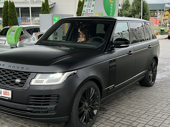 2020 Land Rover Range Rover Long IV Рестайлинг, чёрный, 8500000 рублей - вид 14