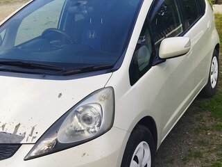 2008 Honda Fit II, белый, 750000 рублей, вид 2
