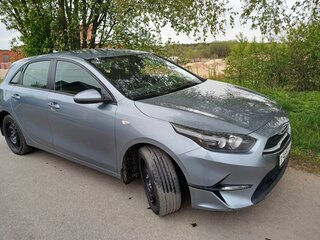 2022 Kia Ceed III Рестайлинг, серый, 2200000 рублей, вид 1