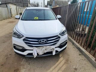 2017 Hyundai Santa Fe III Рестайлинг, белый, 2800000 рублей, вид 3