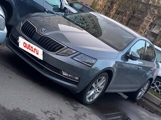 2018 Skoda Octavia III (A7) Рестайлинг, серый, 1450000 рублей, вид 2