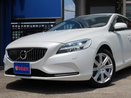 Volvo V40 II Рестайлинг