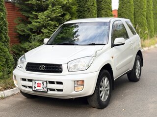 2003 Toyota RAV4 II (XA20), белый, 640000 рублей, вид 1