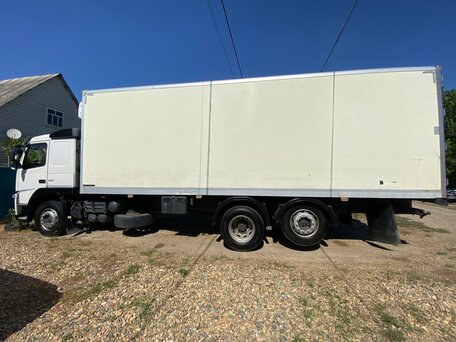 2012 Volvo FM, белый, 4999000 рублей, вид 2
