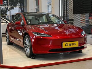 2025 Tesla Model 3 Long Range I Рестайлинг, красный, 8366500 рублей, вид 3