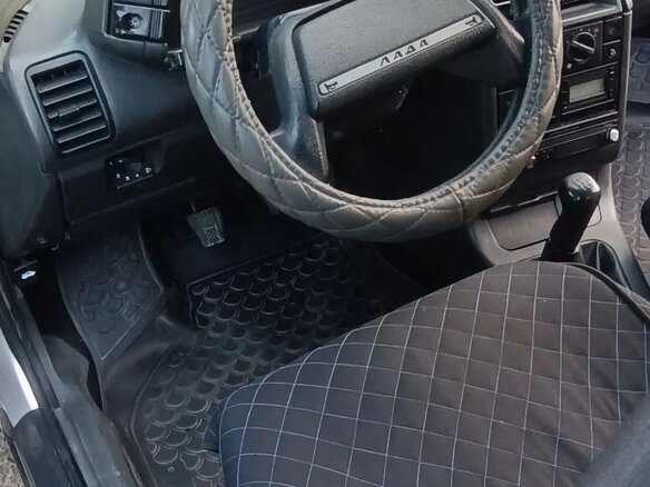 2004 Lada (ВАЗ) 2112, серебристый, 350000 рублей - вид 3