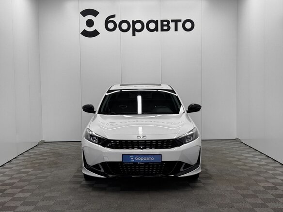 2023 Kaiyi E5, белый - вид 4