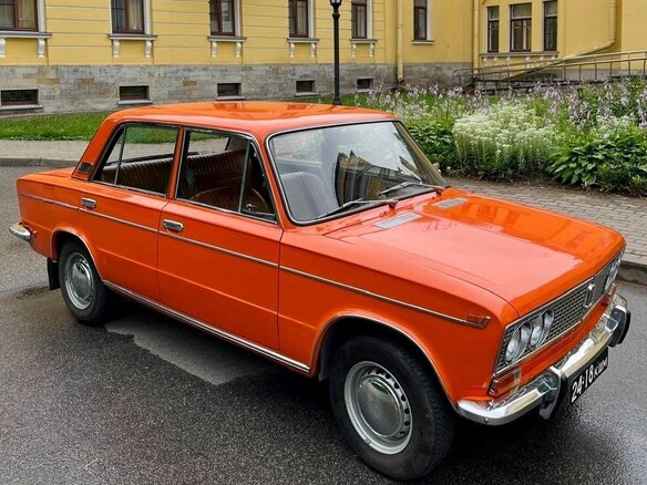 1974 Lada (ВАЗ) 2103, оранжевый - вид 4