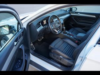 2019 Volkswagen Passat Alltrack B8 Рестайлинг, белый, 3500000 рублей, вид 4