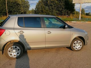 2012 Skoda Fabia II Рестайлинг, серый, 500000 рублей, вид 5