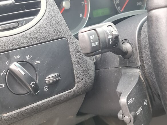 2005 Ford Focus II, серебристый - вид 12
