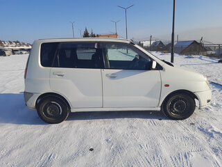 1999 Mitsubishi Dingo I, белый, 269999 рублей, вид 2