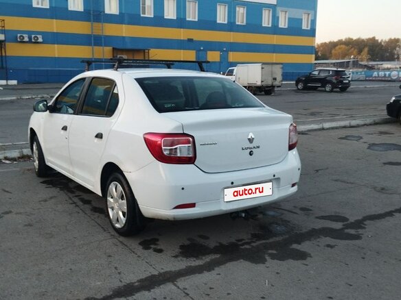 2014 Renault Logan I Рестайлинг, белый, 370000 рублей - вид 3